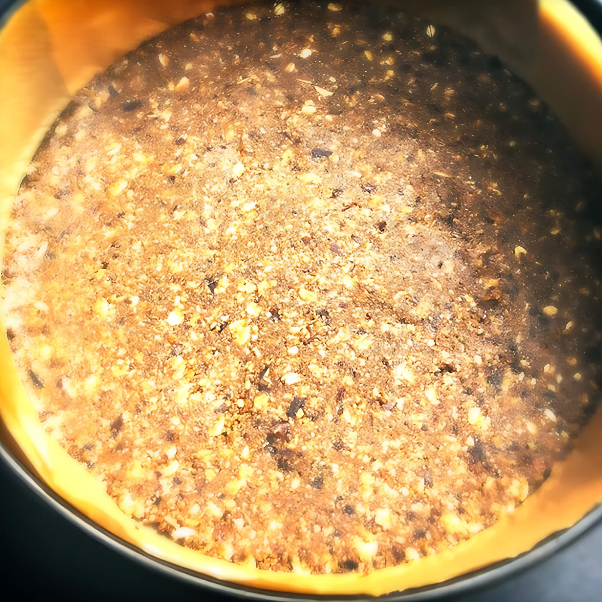 Koldskåls cheesecake med hindbærtopping